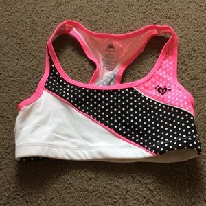 sports bra
